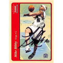 688041 Mike Bibby Autographed Sacramento Kings, SC 2004 Fleer Tradition No.61 Basketball Card