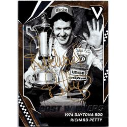 689450 Richard Petty Autographed Auto Racing, NASCAR & SC 2018 Panini Victory Lane 1974 Daytona 500 No.59 Trading Card -  Autograph Warehouse
