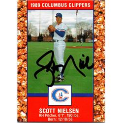 677087 Scott Nielsen Autographed Columbus Clippers 1989 Cracker Jack No.SN Baseball Card