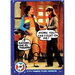 677260 Pam Dawber Autographed Mork & Mindy, SC 1978 Topps No.86 with Robin Williams Trading Card