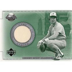 664918 Gary Carter Player Worn Jersey Patch Montreal Expos 2002 Upper Deck Sweet Spot Classics No.JGC Baseball Card