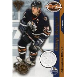 701344 Doug Weight Player Worn Jersey Patch Edmonton Oilers 2001 Pacific Titanium Draft Day No.45 Hockey Card