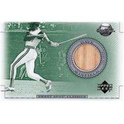 703078 Dave Winfield Player Used Bat Patch San Diego Padres 2002 Upper Deck Sweet Spot No.BDW Baseball Card