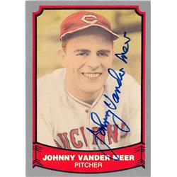 689051 Johnny Vander Meer Autographed Cincinnati Reds 1988 Pacific Legends No.30 Baseball Card