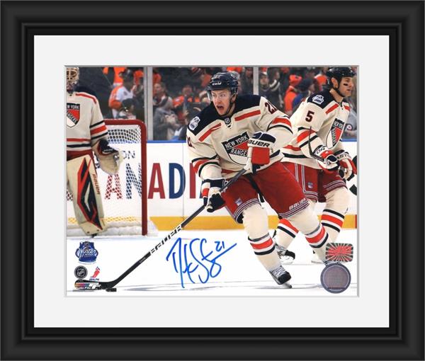 Picture of Autograph Warehouse 793807 Derek Stepan Autographed 8 x 10 in. Photo -   York Rangers No.2 Matted & Framed