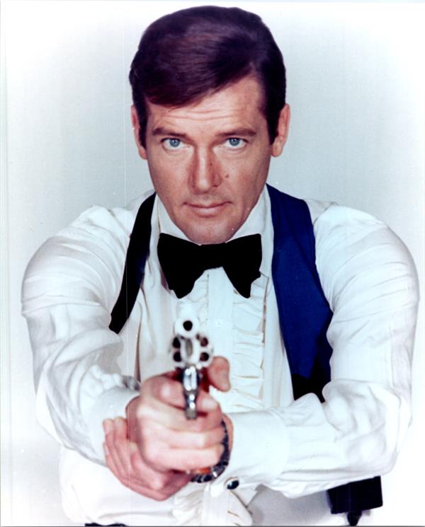 748302 Roger Moore 8 x 10 in. Photo - James Bond 007 No.1