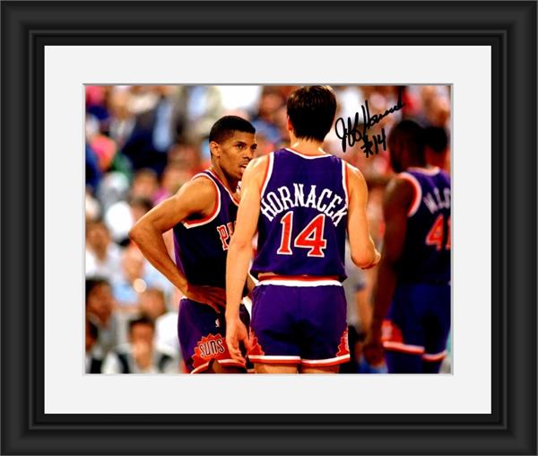 Picture of Autograph Warehouse 793810 Jeff Hornacek Autographed 8 x 10 in. Photo - Phoenix Suns No.SC2 Matted & Framed