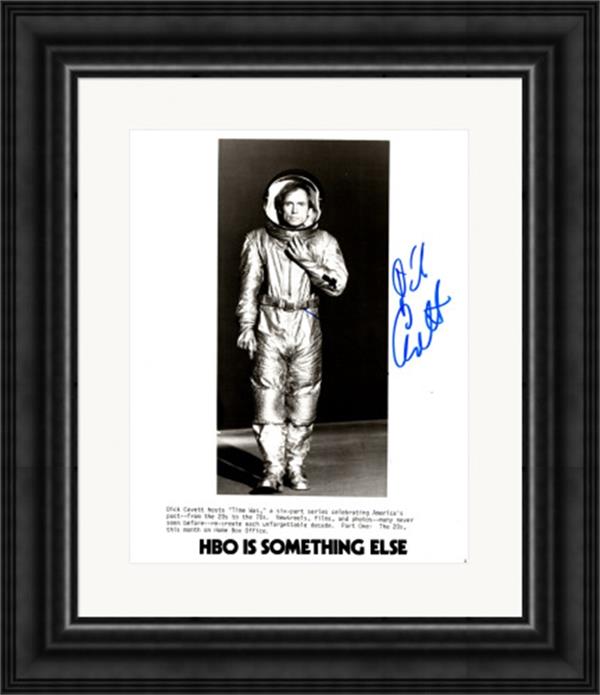 783440 Dick Cavett Autographed 8 x 10 in. Photo - Television Host No.1 Matted & Framed