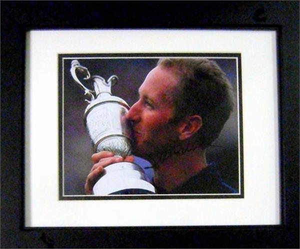 270944 David Duval Autographed 8 x 10 in. Photo - Matted & Framed - Golf 2001 Open Championship Image No.SC2
