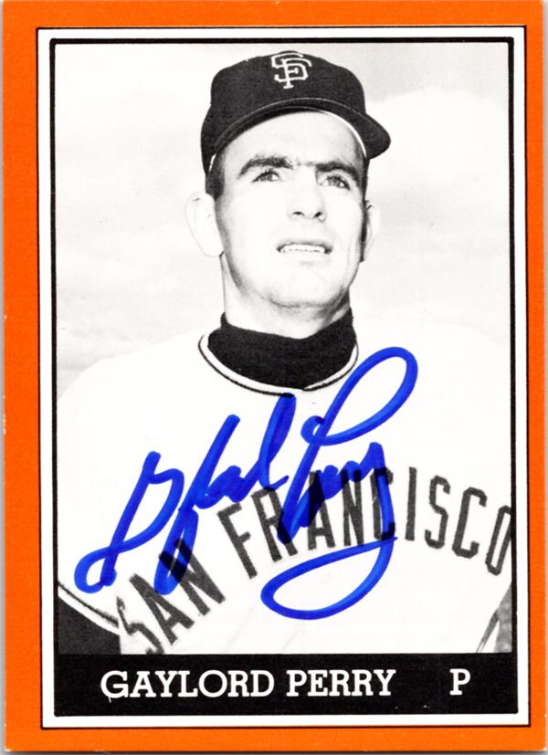 768761 Gaylord Perry Autographed Baseball Card - San Francisco Giants 1981 TCMA No.21