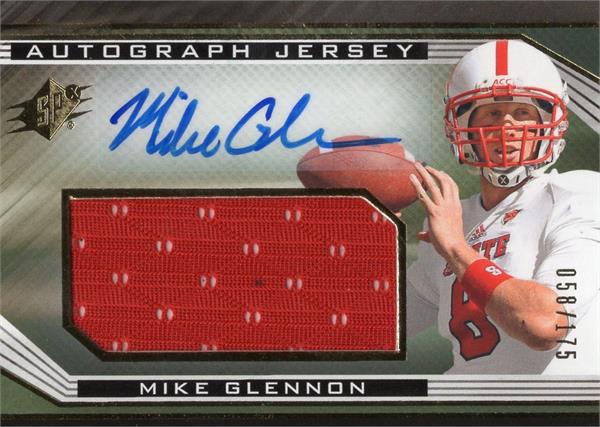 794626 Mike Glennon Signed Player Worn Jersey Patch Football Card - NC State Wolfpack 2013 Upper Deck No.78