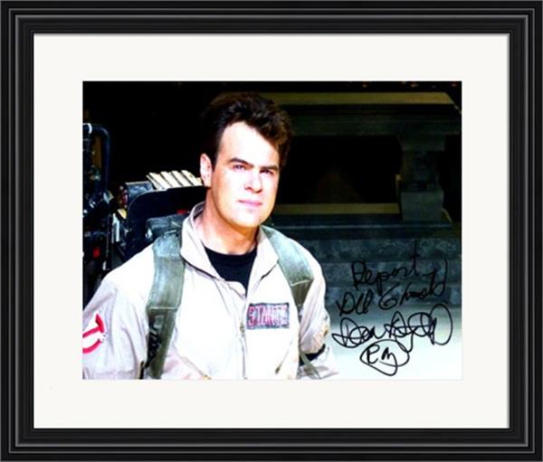 736492 Dan Akroyd Autographed 8 x 10 in. Photo - Ghostbusters, Ray No.SC7 Inscribed Report All Ghosts Matted & Framed