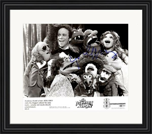 736562 Joel Grey Autographed 8 x 10 in. Photo - Cabaret No.3 Matted & Framed