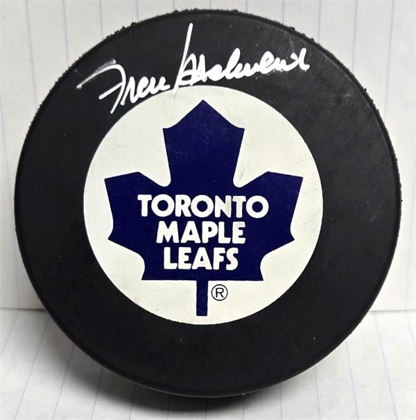 Picture of Autograph Warehouse 783535 Frank Mahovlich Autographed Hockey Puck - Toronto Maple Leafs with Display Cube