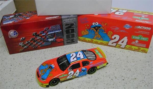 726372 Cookie Monster Jeff Gordon Diecast Car - 24 2003 Foundation Chevy Monte Carlo 1-24