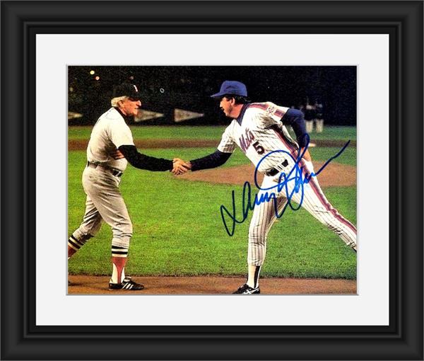 793763 Davey Johnson Autographed 8 x 10 in. Photo -   York Mets No.SC7 Matted & Framed