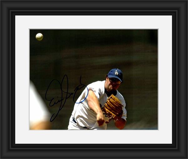 793724 Eric Gagne Autographed 8 x 10 in. Photo - Los Angeles Dodgers No.SC1 Matted & Framed