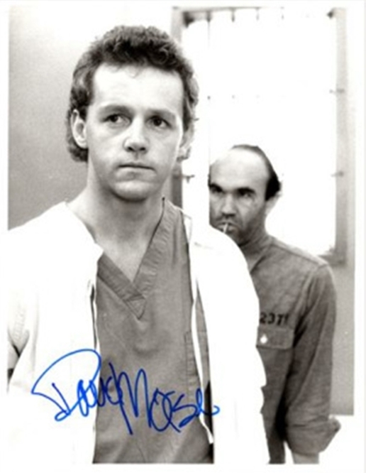 736625 David Morse Autographed 7 x 9 in. Photo - Actor, St. Elsewhere No.2