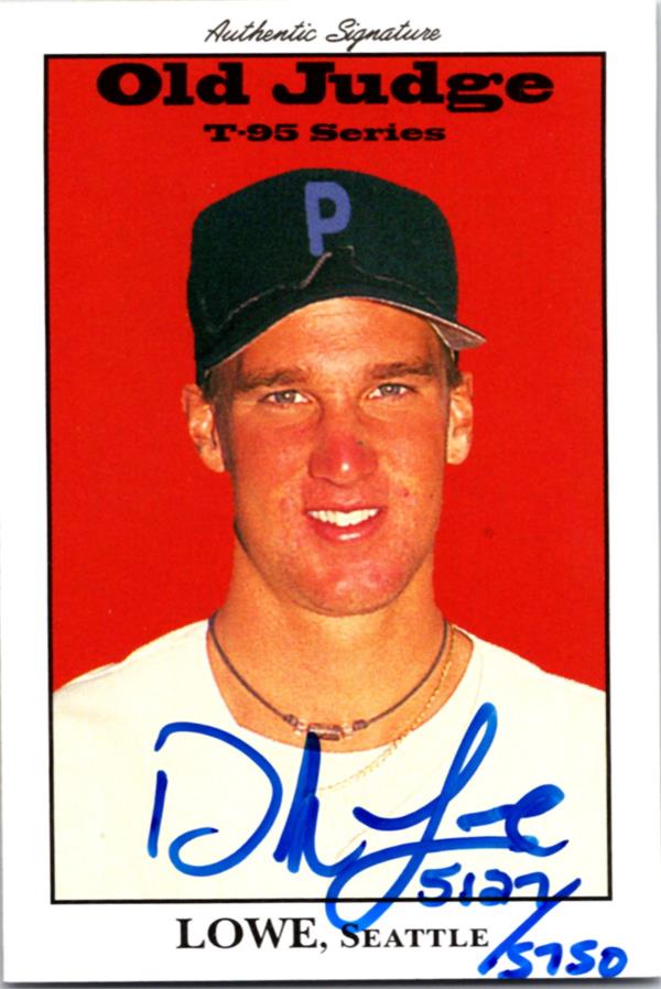782749 Derek Lowe Autographed Baseball Card - Seattle Mariners 1995 Old Judge No.22 T95 Mini