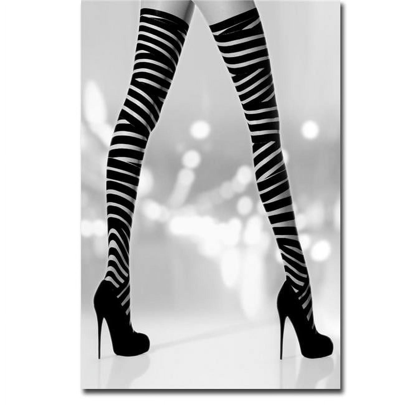 Night Out II by Sarah McGuire Premium Oversize Gallery-Wrapped Canvas Giclee Art - 45 x 30 in.