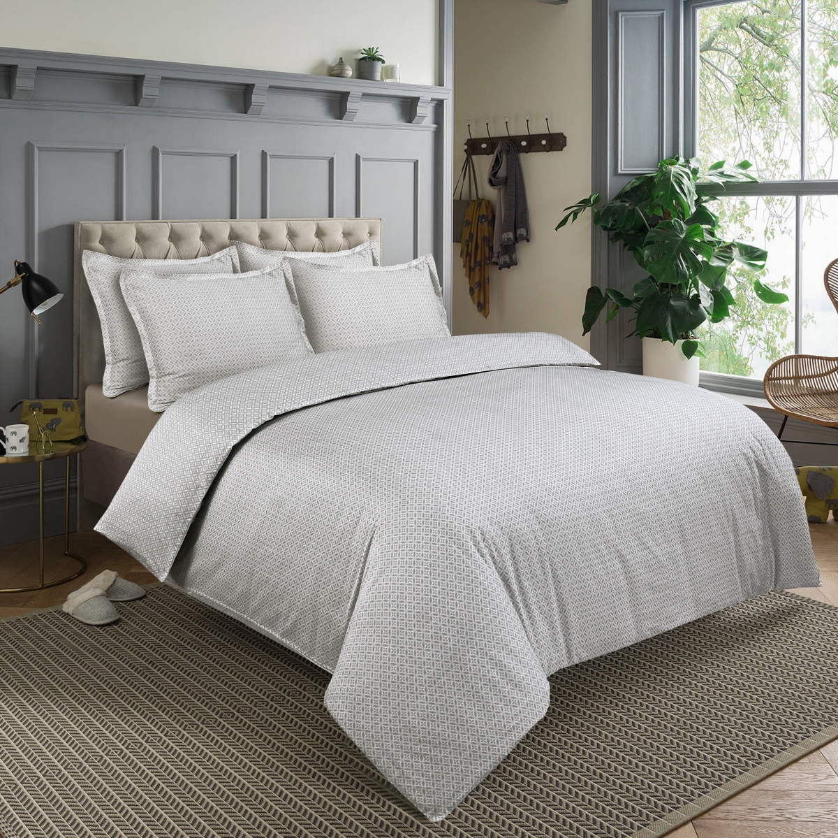 AH-FLOR60 Florence Duvet Set, Taupe - Queen Size