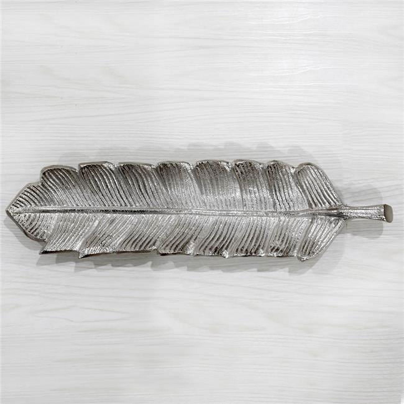 Picture of BBH Homes UBBBVK033AB2020SC1HS 15.78 x 3.74 x 1.18 in. Handmade Silver Coated Decorative Aluminum Tray