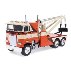 Picture of B2B Replicas GRE86631 Greenlight - 1984 Freightliner Fla 9664 Tow Truck&#44; Orange&#44; White & Brown