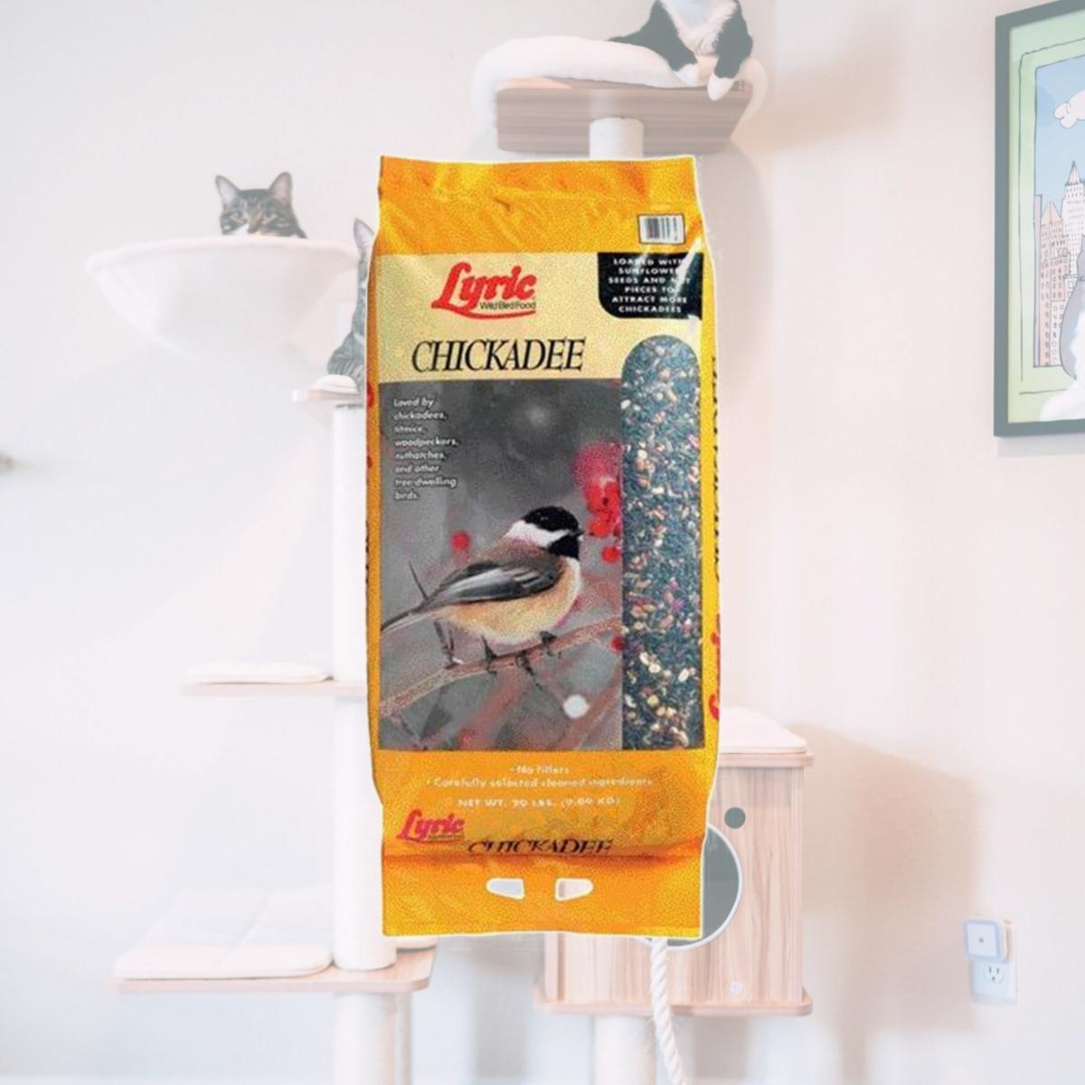 Picture of Greenview Lyric - Lyric Chicadee Food 20 Pound - 26-47287
