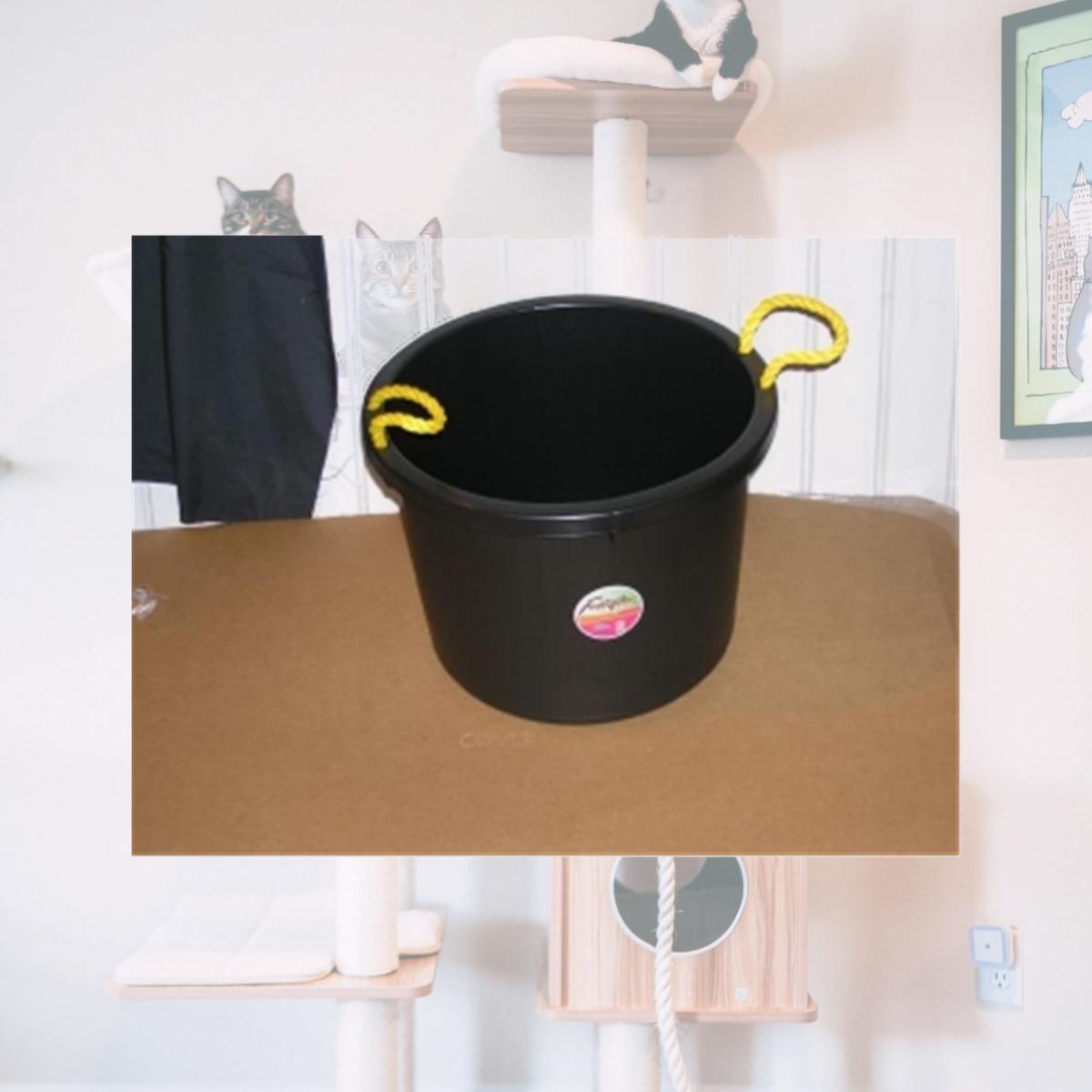 Picture of Fortex Industries All Purpose Bucket Black 40 Quart - 1304001