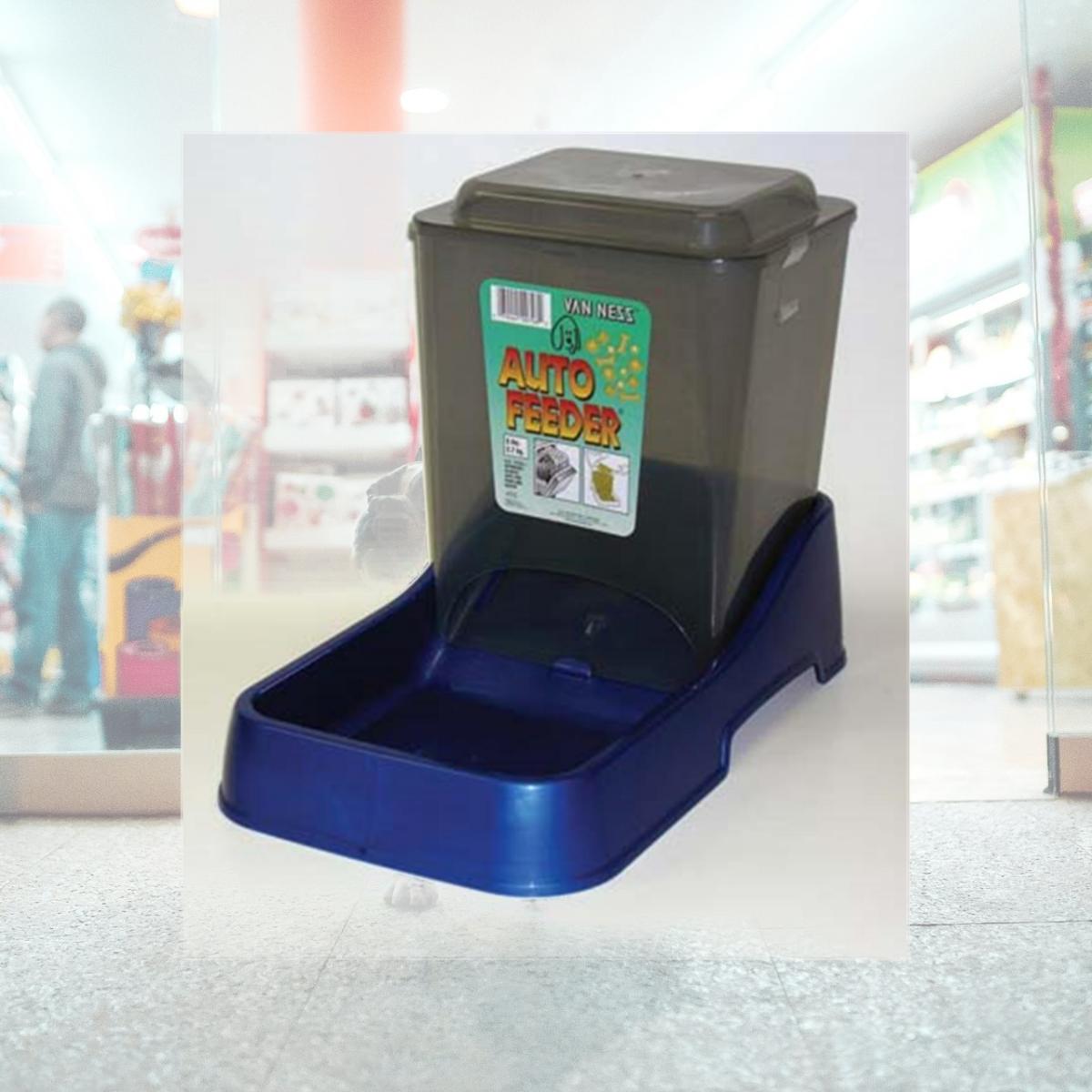 Picture of Van Ness Plastic Molding Automatic Feeder 6 Pounds - AF6