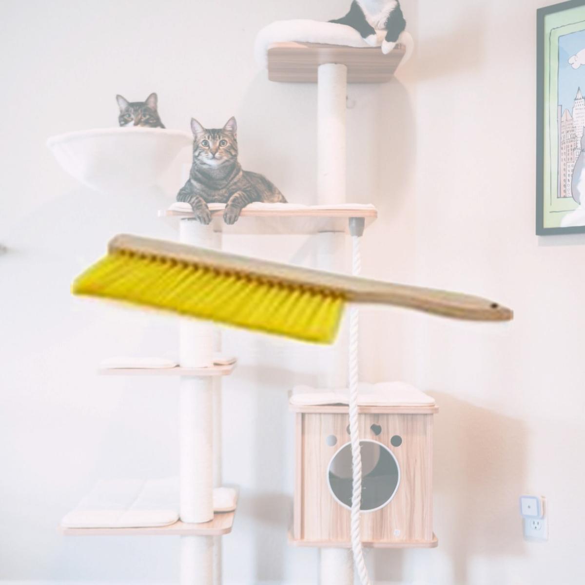Picture of Miller Mfg 052843 Beekeeping Brush