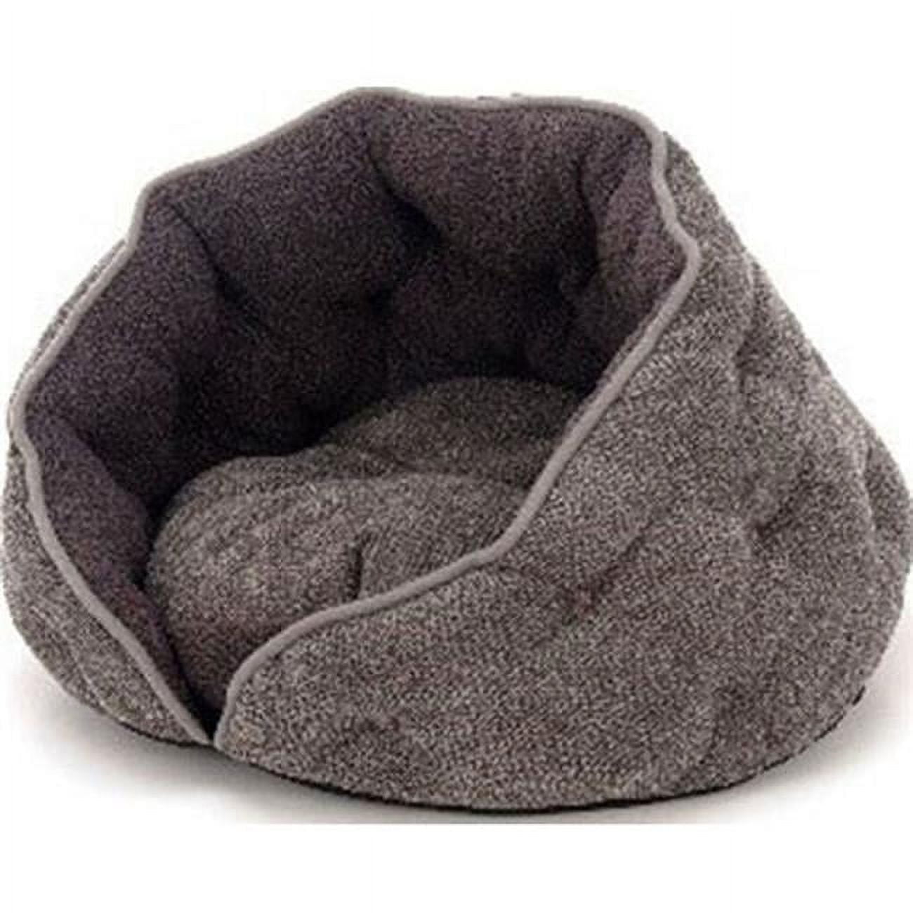 Picture of Ware Manufacturing 10268 18 x 18 x 12.25 in. Cuddle Pet Bed