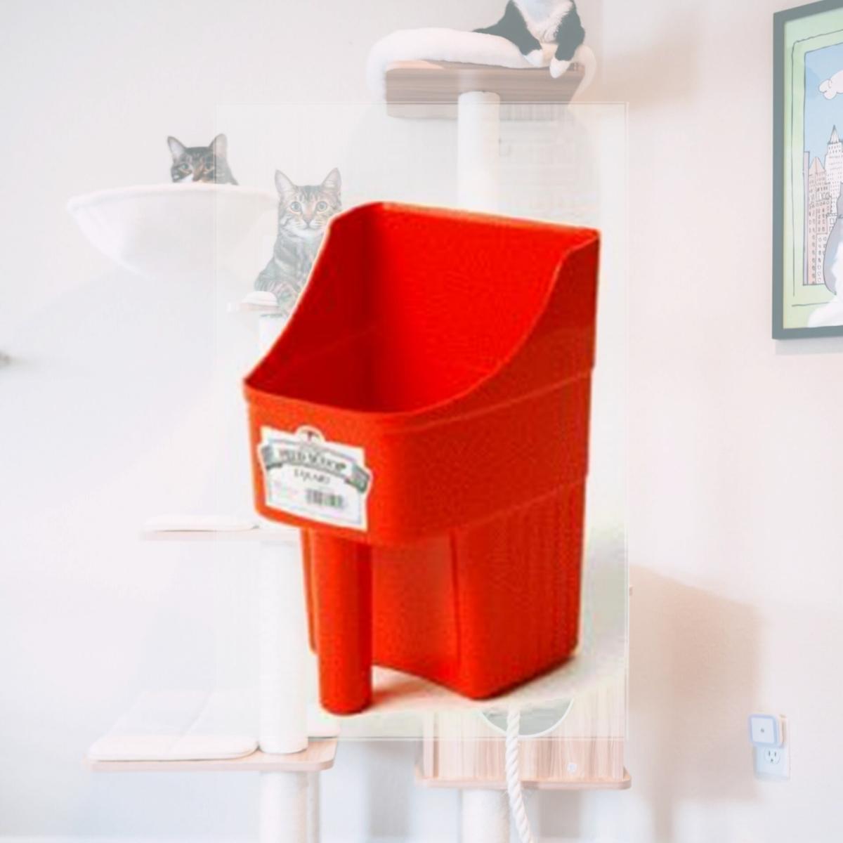 Picture of Miller Enclosed Feed Scoop Red 3 Quart - 150408