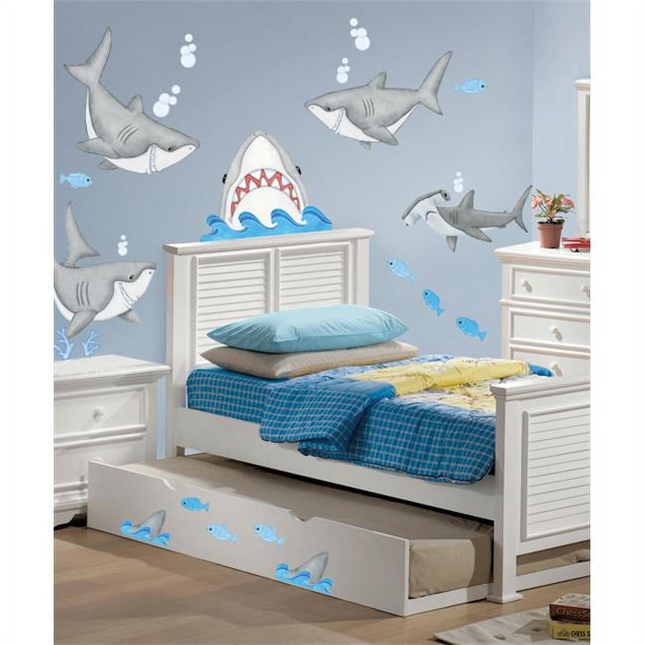 Picture of Borders Unlimited 10007 Fishn Sharks Super Jumbo Applique