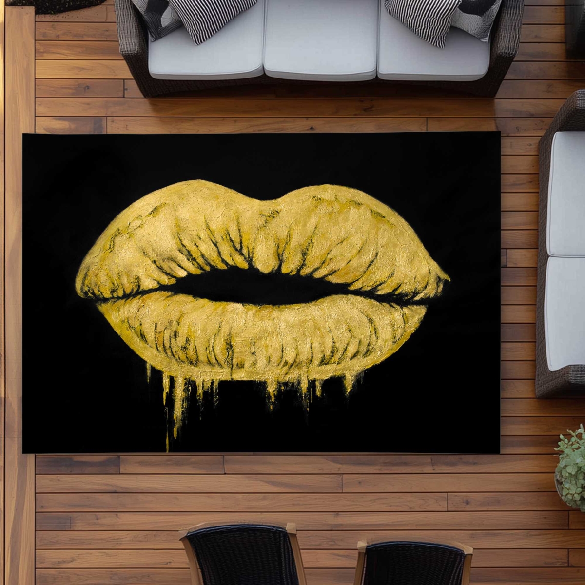 C1ROAR57G6FI36 5 x 7 ft. Golden Lips Pop Art Outdoor Rectangle Area Rug - Stylish Home Decor