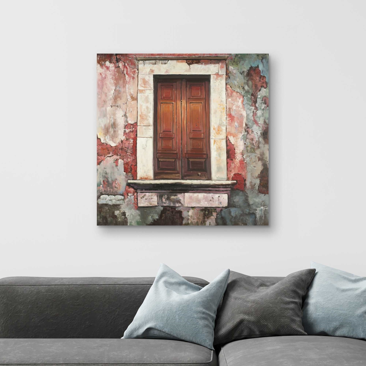 C1RC3232D8TI1Q 32 x 32 in. Door of An Old Red Building - Still Life Canvas Art for Home