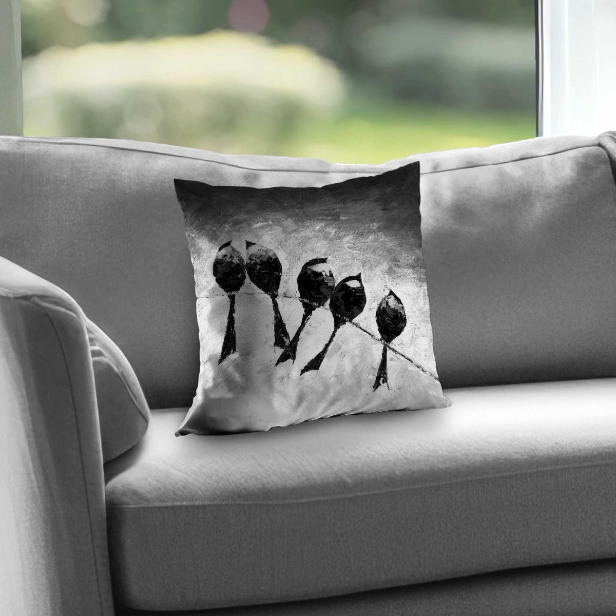 C1PC1414RUXT1X 14 x 14 in. Five Birds Perched Black & White Poly Twill Throw - Decor