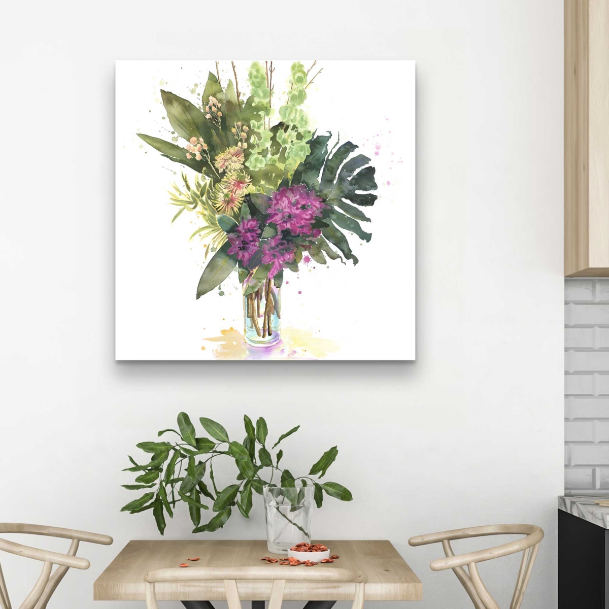 C1RC3232F7JJ9E 32 x 32 in. Tropical Flower Assemblage - Green Floral Canvas