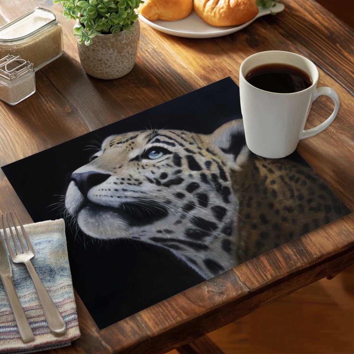 Picture of Begin Home Decor C4PP1418TZLTCQ 14 x 18 in. Realistic Leopard Face Placemat - Polyester Home Decor - Set of 4