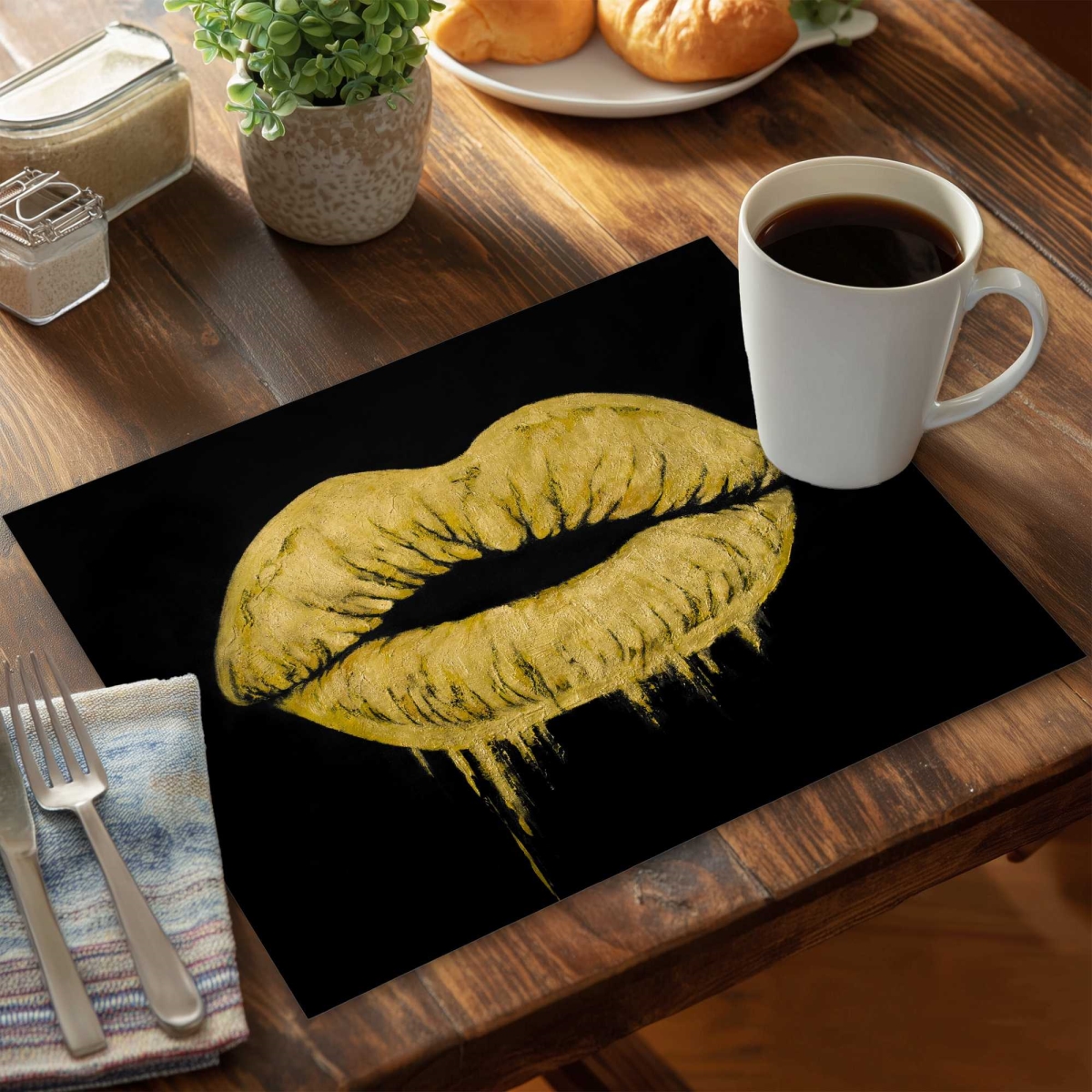 Picture of Begin Home Decor C6PP1418QLH0G0 14 x 18 in. Golden Lips Polyester Placemat - Stylish Home Decor Accent - Set of 6