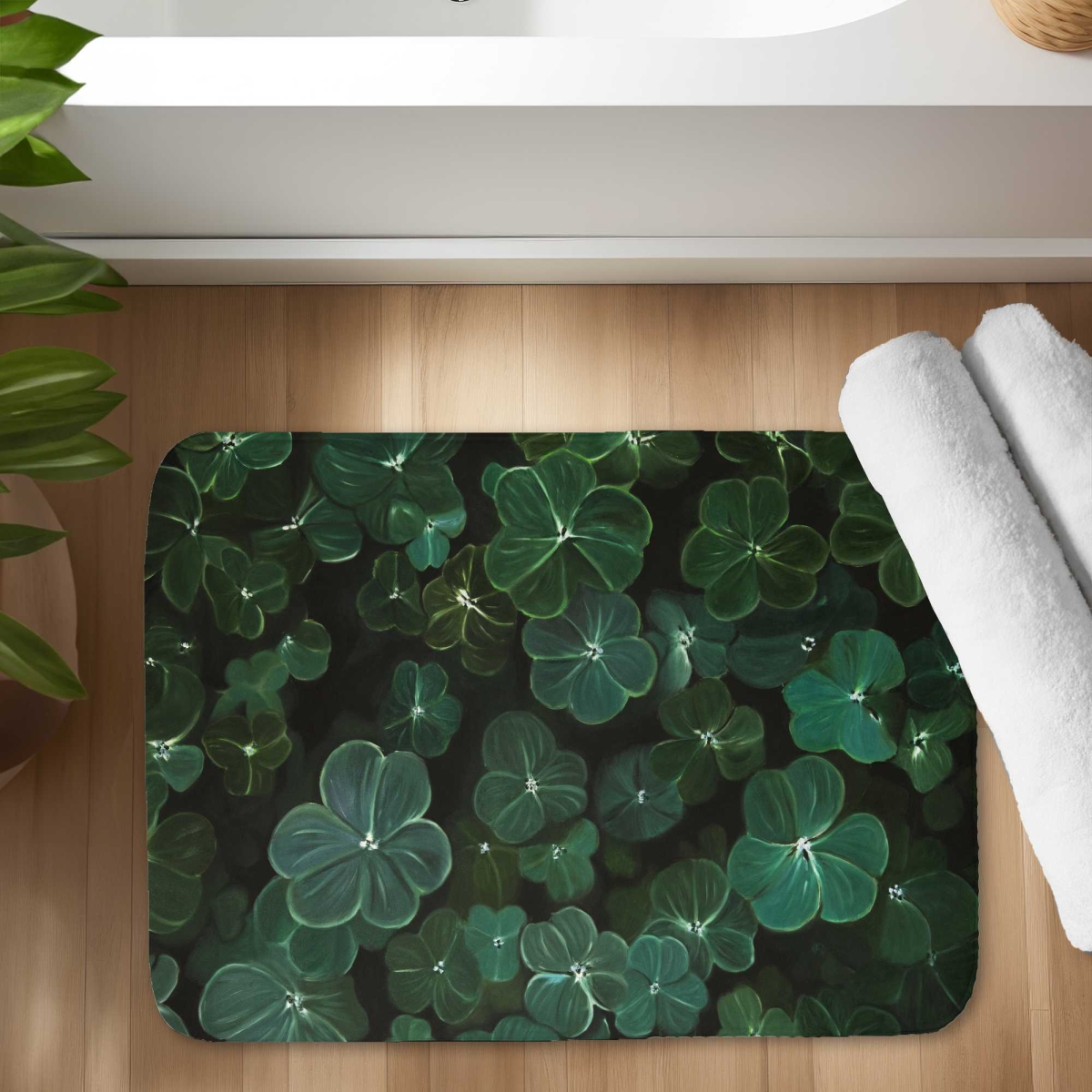 C1BM1724DX4AE3 17 x 24 in. Clovers Botanical Floral Bath Mat - Home Decor Essential
