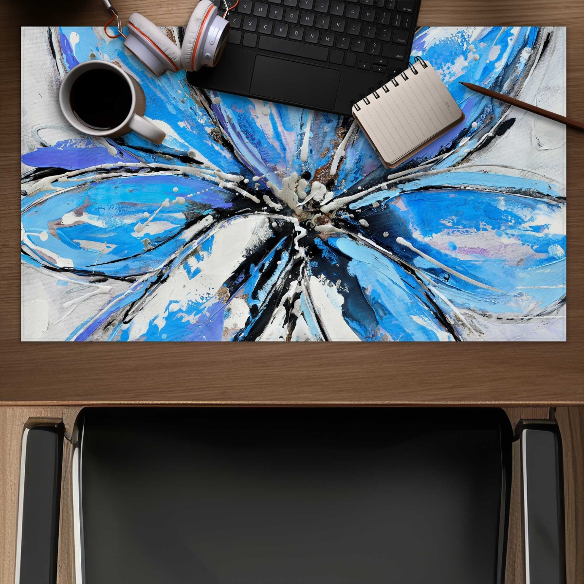 C1DM1424EMTCB6 14 x 24 in. Blue Flower - Botanical Contemporary Gaming Desk Mat