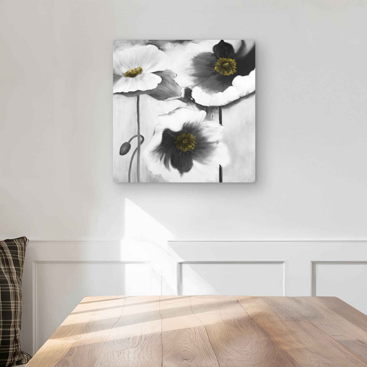 C1MP1616L91FIQ 16 x 16 in. Black & White Flowers Wall Art - Romantic Floral Metal Print Decor