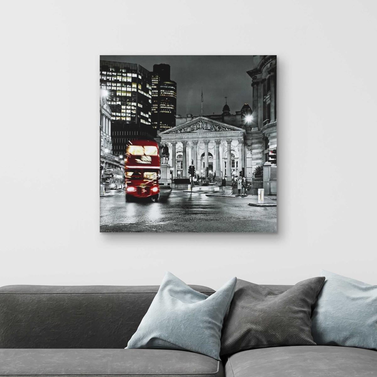 C1RC3232X5AK3E 32 x 32 in. Grayscale Pantheon with Red Bus - Black Car Canvas Decor