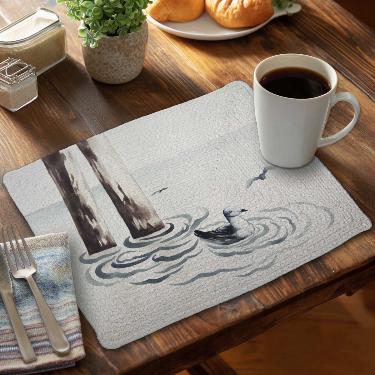 Picture of Begin Home Decor C4BP1418VXVXKB 14 x 18 in. Seagull Braided Polyester Placemat - Stylish Home Decor - Set of 4