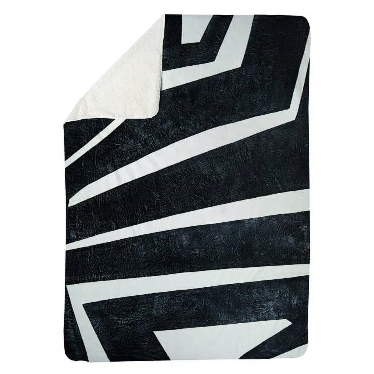 60 x 80 in. Labyrinth-Sherpa Fleece Blanket