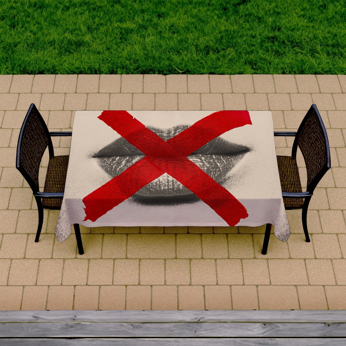 C1TCLRGEHFNFB4 58 x 102 in. Modern Figurative Tablecloth - Grayscale Lips with Red X Decor