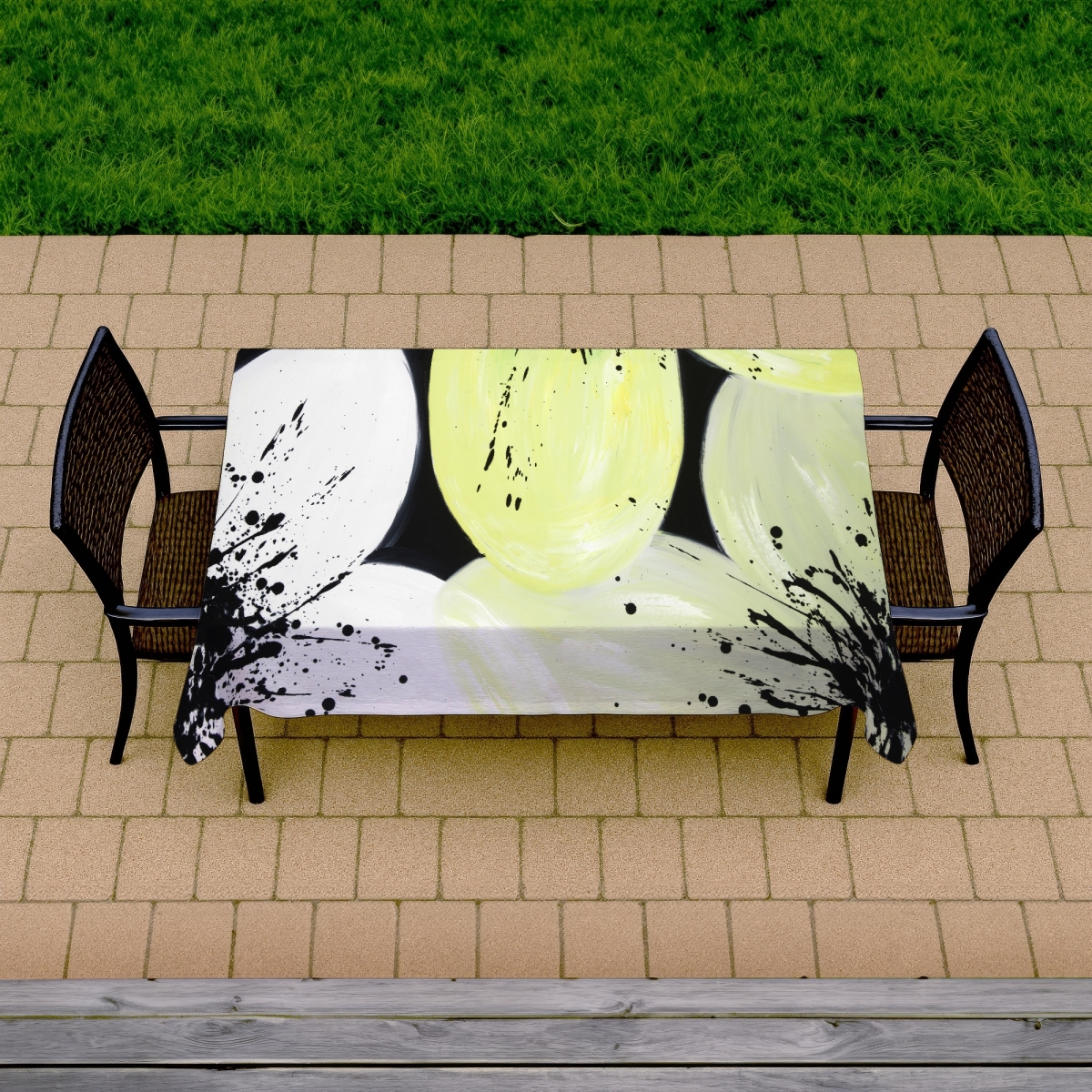 Picture of Begin Home Decor C1TCLRGEKY8OWG 58 x 102 in. White & Yellow Petals Floral Tablecloth - Indoor Outdoor Decor