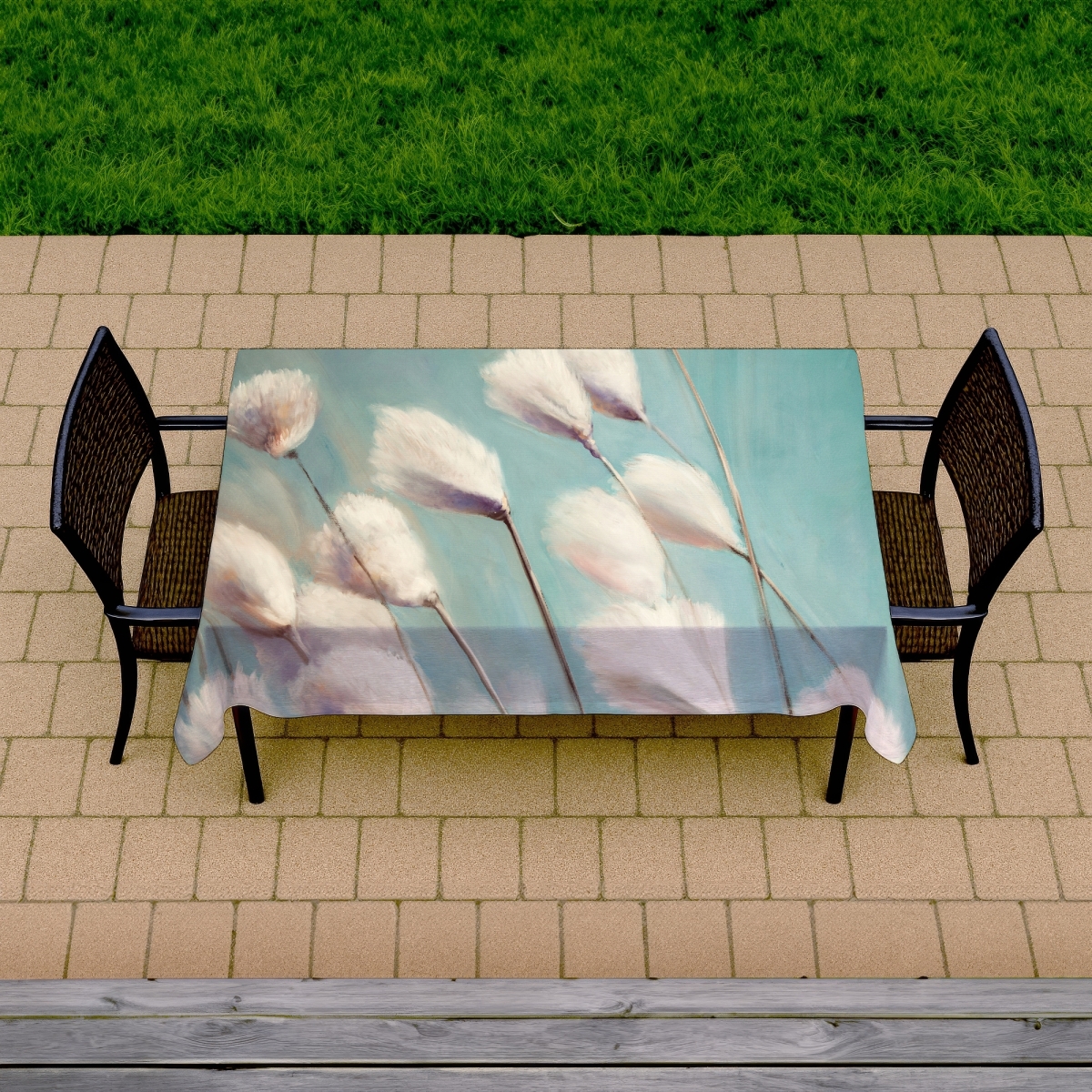 Picture of Begin Home Decor C1TCLRGELLDO67 58 x 102 in. Blue Floral Botanical Tablecloth - Cotton Grass Home Decor