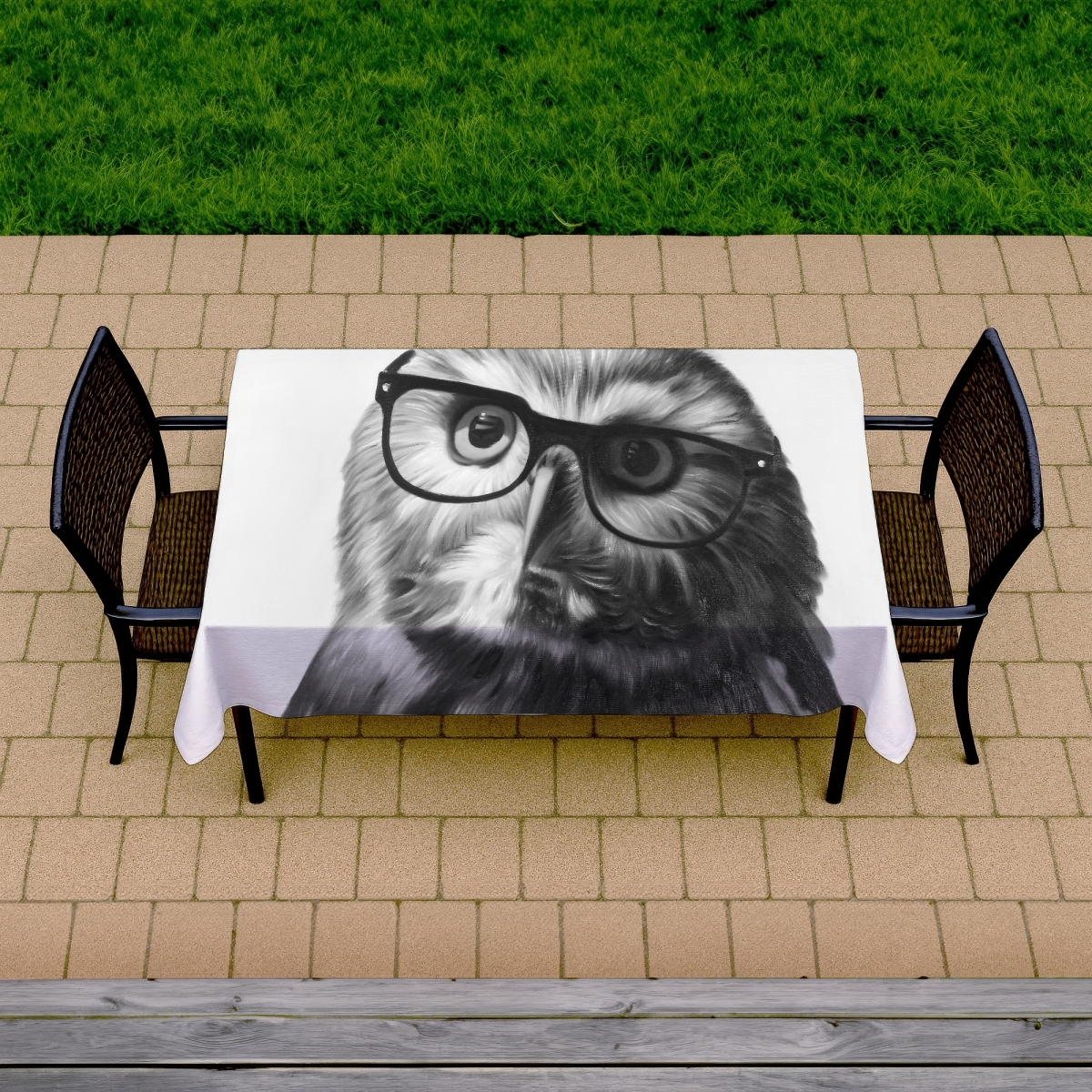 Picture of Begin Home Decor C1TCLRGEZEQ1E3 58 x 102 in. White Owl Tablecloth - Northern Saw-Whet with Glasses Decor